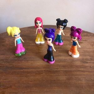 Set of 5 ChixOs Dolls